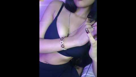 karishma_strip