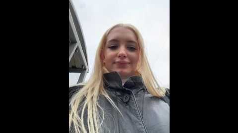 milkyy_wway @ stripchat on 20251119