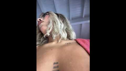 mystiquexxx @ stripchat on 20251119