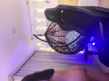 nahomy_cute1 @ stripchat on 20251119