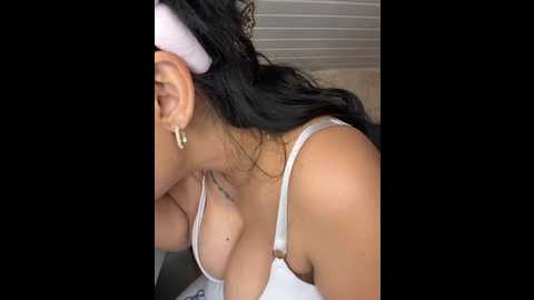 nymphchen_stella @ stripchat on 20251119