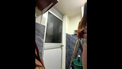 roouse @ stripchat on 20251119