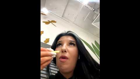 tisha_busty @ stripchat on 20251119