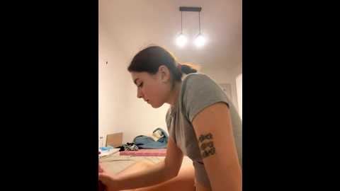 topvibestati @ stripchat on 20251119