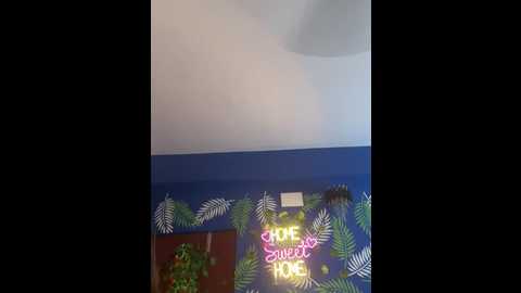 v_hot_sweti @ stripchat on 20251119