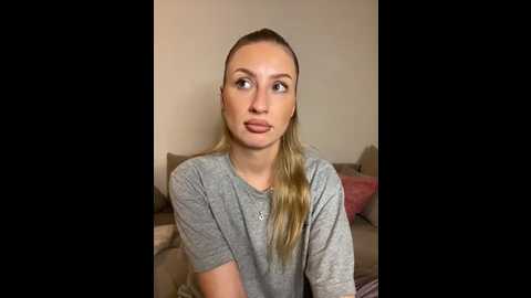 belle98 @ stripchat on 20251120