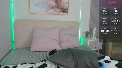 blue_nymph1 @ stripchat on 20251120