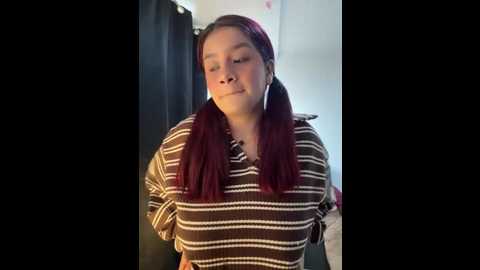 indialatin @ stripchat on 20251120