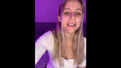 lunawolf21 @ stripchat on 20251120