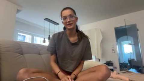 nikacyberslut @ stripchat on 20251120