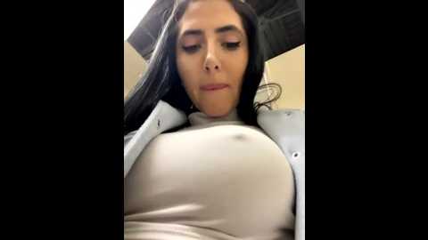 oh_nina @ stripchat on 20251120