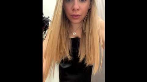 sashacatt @ stripchat on 20251120