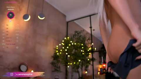 serene_sophiex @ stripchat on 20251120