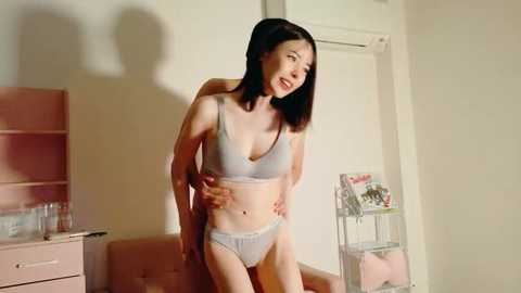 hinata_chan3 @ stripchat on 20251121