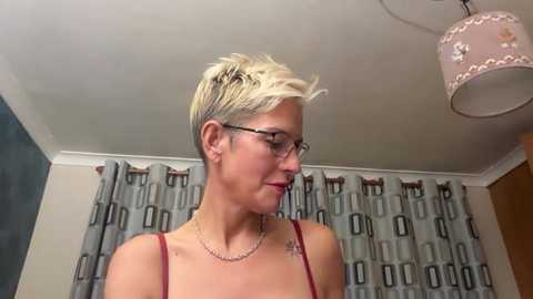 jennyhazel1 @ stripchat on 20251121