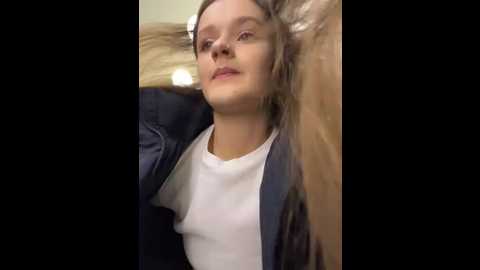 kittyqueeny @ stripchat on 20251121