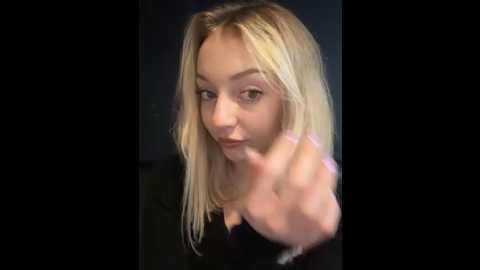 melissa_grr @ stripchat on 20251121