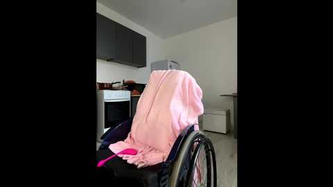 minisophiaa @ stripchat on 20251121