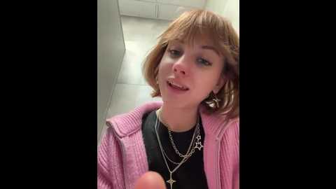 only_april @ stripchat on 20251121