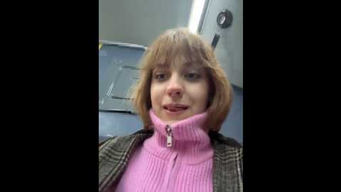 only_april @ stripchat on 20251121