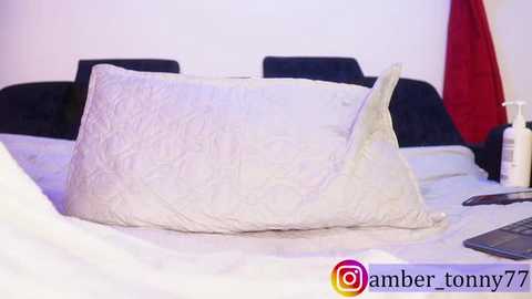amber_tonny77 @ stripchat on 20251122