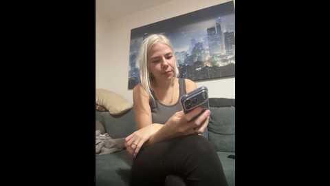 blondiejujuvibe @ stripchat on 20251122