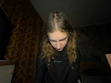 eva_angel3 @ stripchat on 20251122