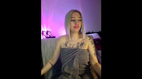 gina_lumara @ stripchat on 20251122