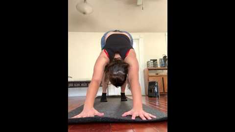 honeyrose222 @ stripchat on 20251122