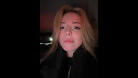 loraadoll @ stripchat on 20251122