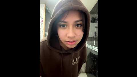 lynn9000 @ stripchat on 20251122