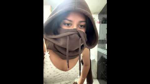 lynn9000 @ stripchat on 20251122