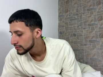 mrandmrsrivas @ stripchat on 20251122