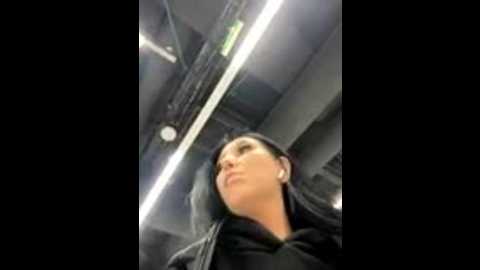 tisha_busty @ stripchat on 20251122