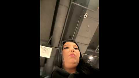 tisha_busty @ stripchat on 20251122