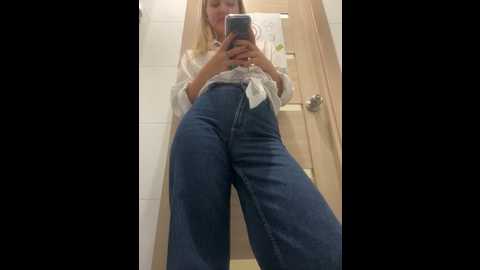 vanillacakes @ stripchat on 20251122