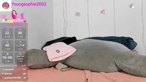 youngsophie @ stripchat on 20251122