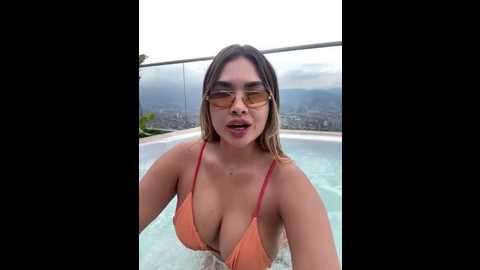 anacarrera @ stripchat on 20251123