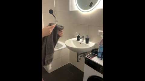 kimkatyrides @ stripchat on 20251123