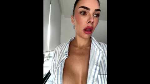 krissiswrld_ @ stripchat on 20251123