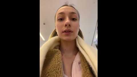 lia__love @ stripchat on 20251123