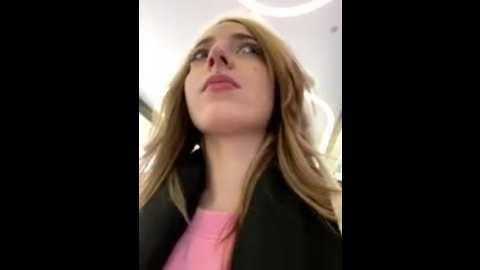 loraadoll @ stripchat on 20251123