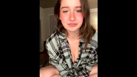 nerdynina @ stripchat on 20251123