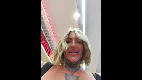 yourmommyblair @ stripchat on 20251123