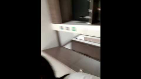 anli5 @ stripchat on 20251124