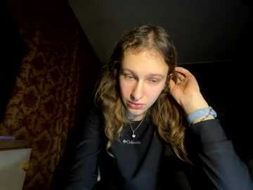 eva_angel3 @ stripchat on 20251124