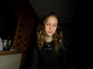 eva_angel3 @ stripchat on 20251124