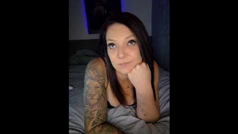 hotlinii @ stripchat on 20251124