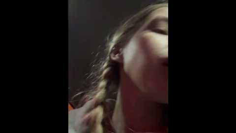 kira_mia @ stripchat on 20251124