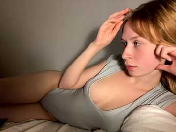 lisa_5329 @ stripchat on 20251124